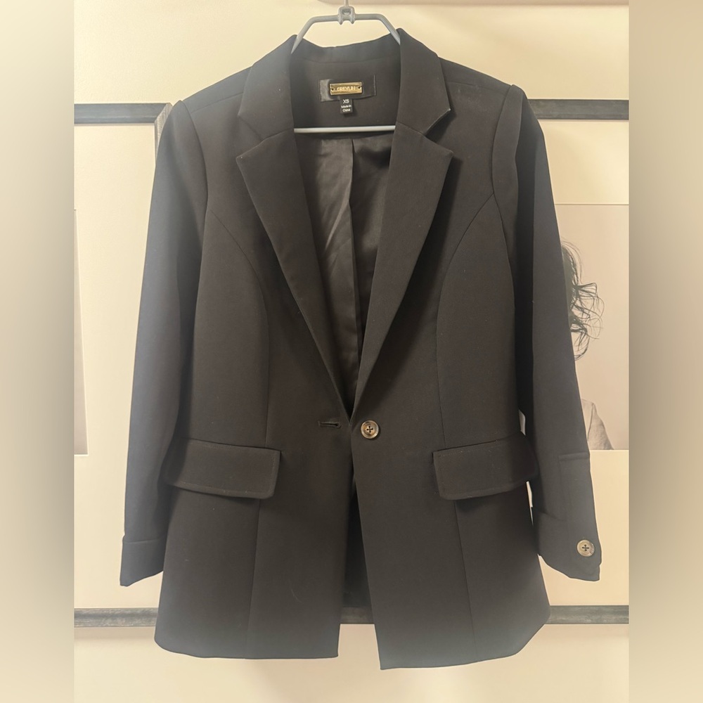 Greylin Elegant Black Blazer